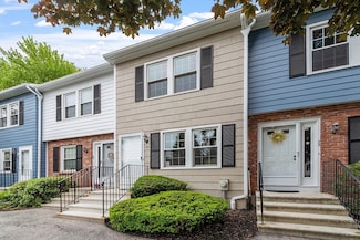 24 Mountainshire Dr Unit 24, Worcester, MA 01606