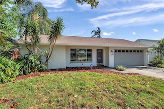 2873 Sarah Dr, Clearwater, FL 33759