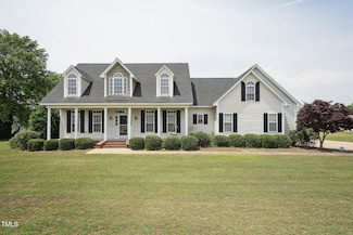 105 Bagley Ln, Dunn, NC 28334