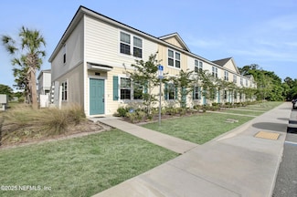 2882 Fallow Cir, Jacksonville, FL 32225