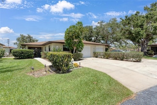 6108 Penny Ln, Bradenton, FL 34207