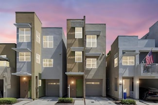 424 Midstream Ln, West Sacramento, CA 95605