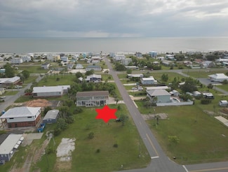 208 5th St, Mexico Beach, FL 32456