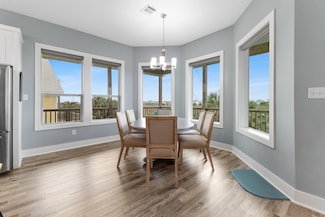 4111 Isla Del Sol Dr, Galveston, TX 77554
