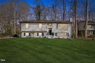 947 Manchester Dr, Cary, NC 27511