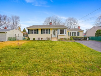 121 Bradley Terrace, Derby, CT 06418