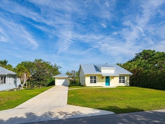 333 Pear Tree Ave, Goodland, FL 34140