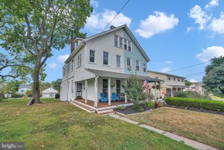 411 Ridge Ave, Spring City, PA 19475