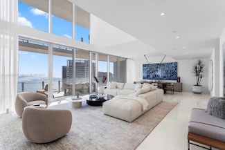 300 Biscayne Boulevard Way Unit 5002 Duplex, Miami, FL 33131