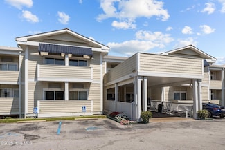 602 W Fort MacOn Rd Unit 135, Atlantic Beach, NC 28512