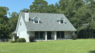 13185 S Sandy Creek Rd, Biloxi, MS 39532