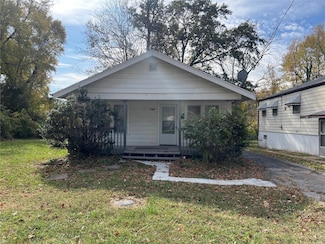 7048 Idlewild Ave, Saint Louis, MO 63136
