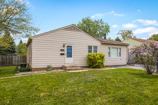1001 Mary Ave, Winthrop Harbor, IL 60096