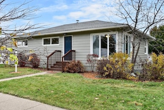 1606 Kraemer Dr, Winona, MN 55987