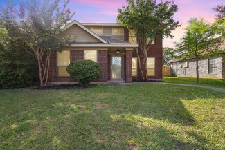 1727 Quail Run Dr, Garland, TX 75040