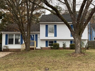 1612 Riverknoll Dr, Raleigh, NC 27610