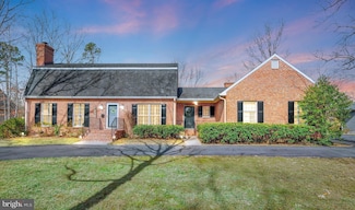 110 Wakefield Dr, Locust Grove, VA 22508