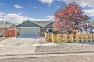 1085 W 11th St, Weiser, ID 83672