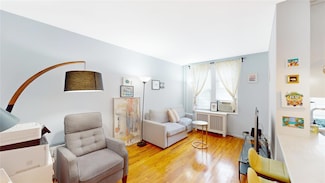 43-10 48th Ave Unit 2J, Woodside, NY 11377