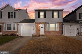 40 Blue Jay Dr, Clementon, NJ 08021