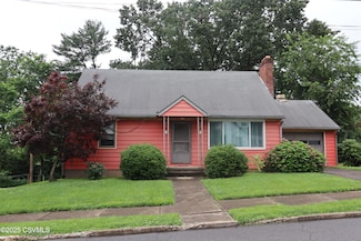 355 7th St, Northumberland, PA 17857