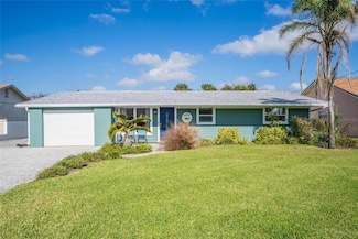 838 E 17th Ave, New Smyrna Beach, FL 32169