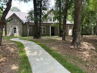 207 Choctaw Dr, Eufaula, AL 36027