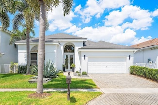 5712 Regency Cir E, Boca Raton, FL 33496