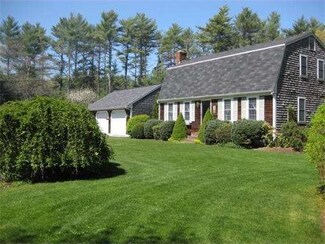 11 Union Church Terrace, Rochester, MA 02770