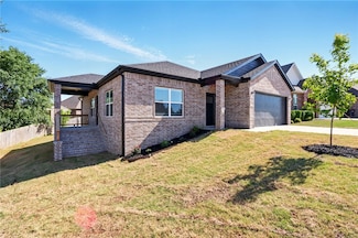 4545 Gibson St, Springdale, AR 72762