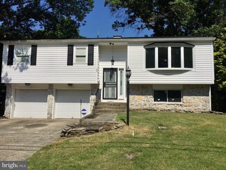 29 Briarcliff Rd, Atco, NJ 08004