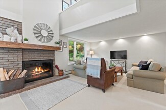 86 Turkey Run Rd, Winhall, VT 05340