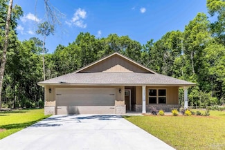 5269 Burt Ln, Milton, FL 32571