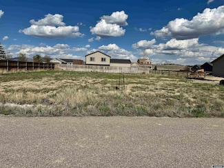 405 Kennaday, Saratoga, WY 82331