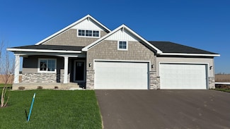 1501 Raccoon Ln, New Richmond, WI 54017