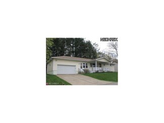 331 S School St, Millersburg, OH 44654