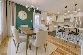 22 Vaughan Dr, Newark, NJ 07103