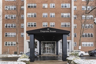 39 E 39th St Unit 3H, Paterson, NJ 07514
