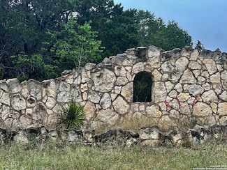 00 Laurel Creek Dr, Lakehills, TX 78063