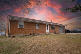 9727 Gratis Jacksonburg Rd, Somerville, OH 45064