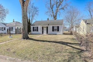 2213 S Vine St, Muncie, IN 47302