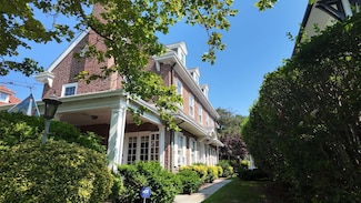 5904 Ventnor Ave, Ventnor City, NJ 08406