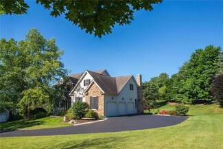 1632 Park Ln, Orefield, PA 18069