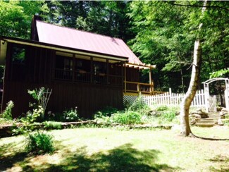 988 Old Quechee Rd, Hartford, VT 05001