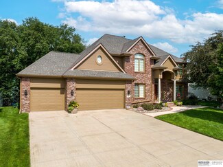 2036 S 182nd Cir, Omaha, NE 68130