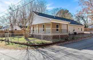 311 Austin St, Greer, SC 29651