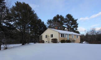 97 Moody Rd, Lisbon, ME 04250