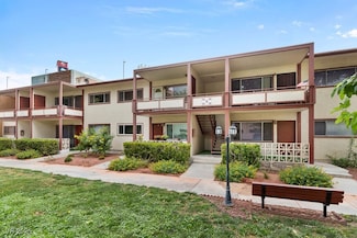 350 E Desert Inn Rd Unit H205, Las Vegas, NV 89109