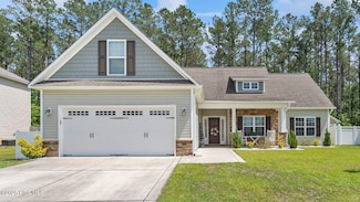 226 Wood House Dr, Jacksonville, NC 28546