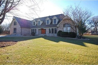 38W401 Jonathan Ln, Batavia, IL 60510